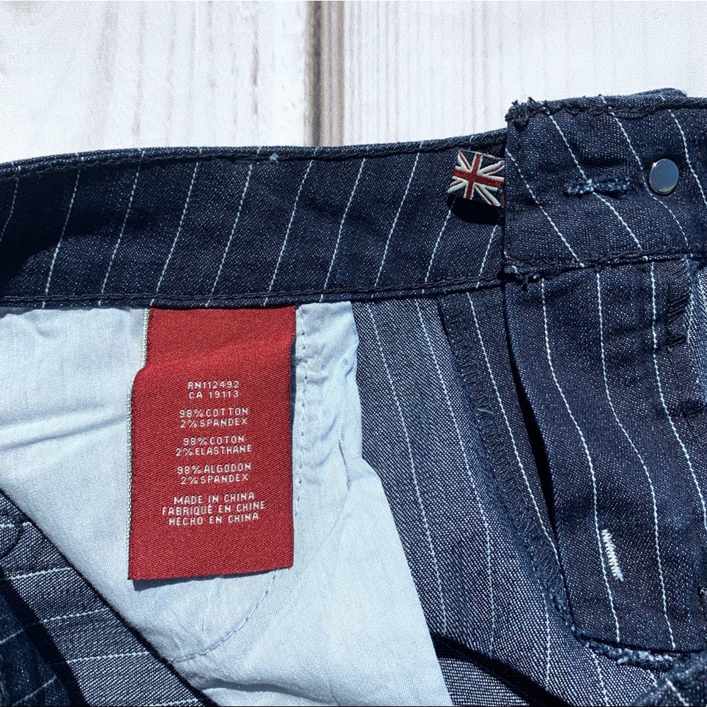 ☀️4/25 Makers of True Originals Pinstripe Jeans - Picture 9 of 13